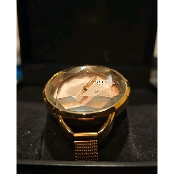 So & Co New York Hardened Mineral Crystal Quartz Women's Watch New Battery - Picture 9 of 9